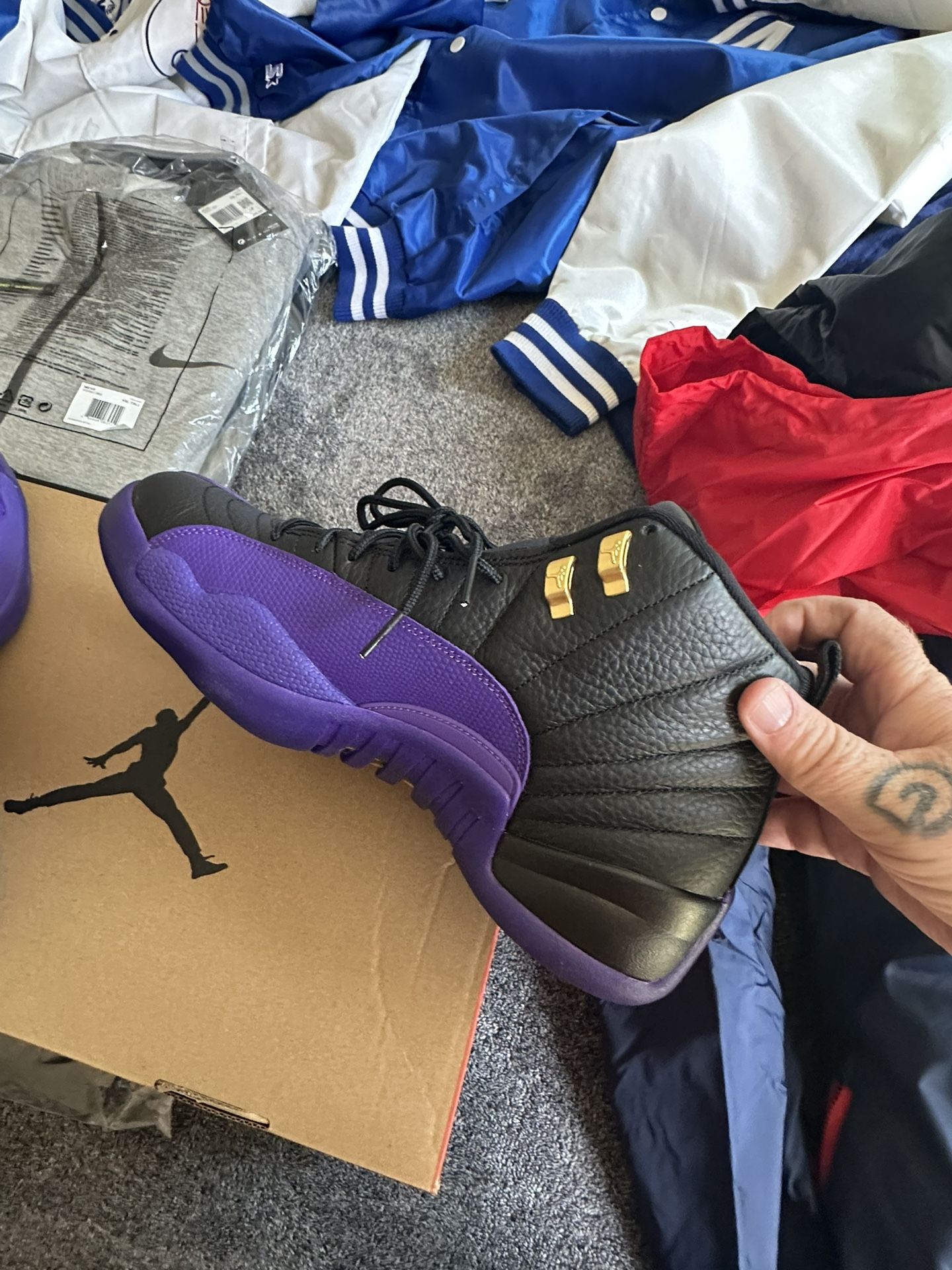 Jordan Retro 12 Black & Grape