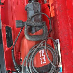 Hilti Te 1000-avr Jack Hammer 