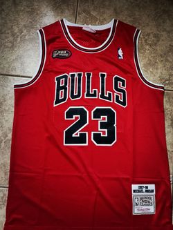 Mitchell & Ness Michael Jordan Bulls #23 Jersey