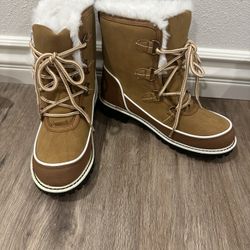 Mia Winter Boot