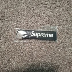 Supreme Webbing Keychain Black
