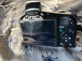 Nikon Coolpix L620