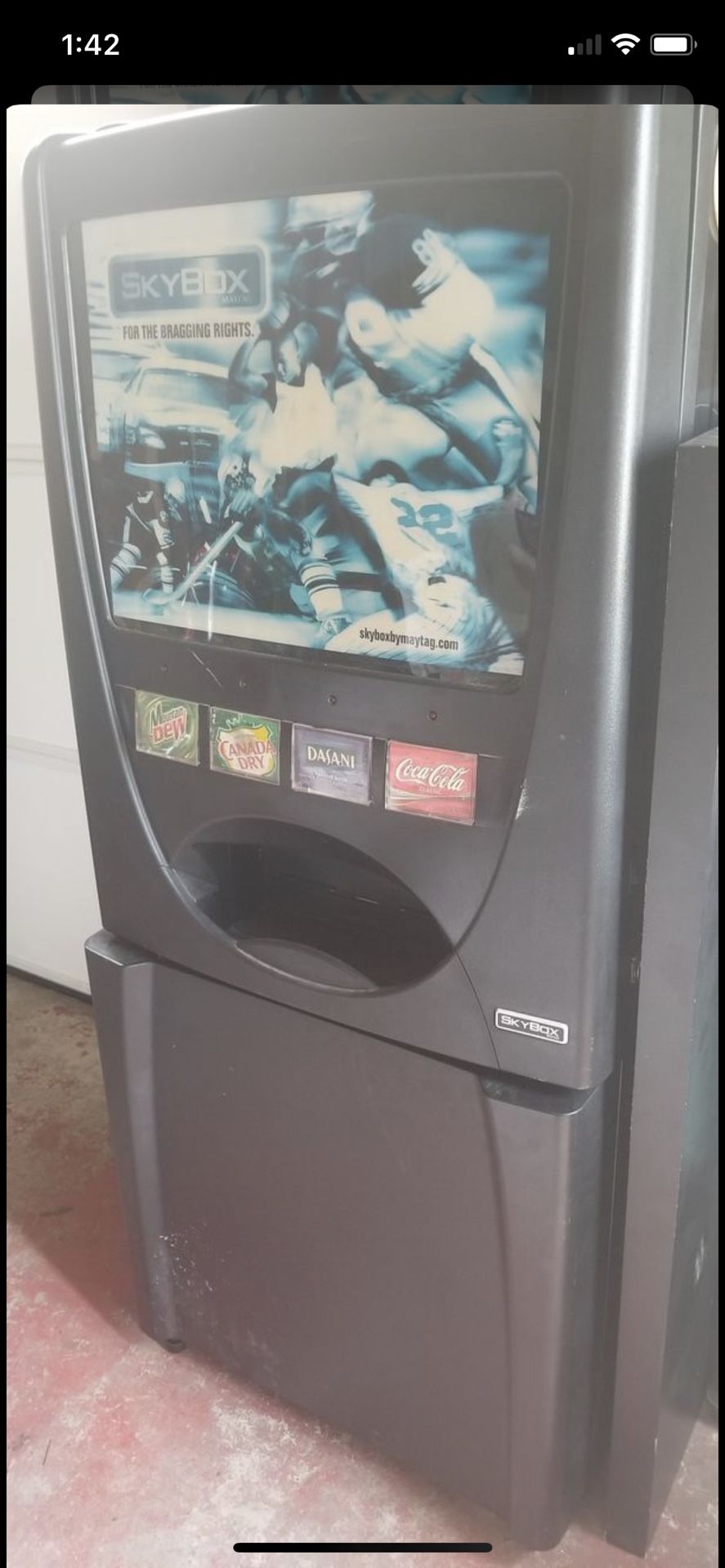 Maytag Skybox Vending Machine READ DESCRIPTION
