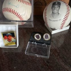 Ken Griffey Junior Ball & Pen -Autographed Baseball
