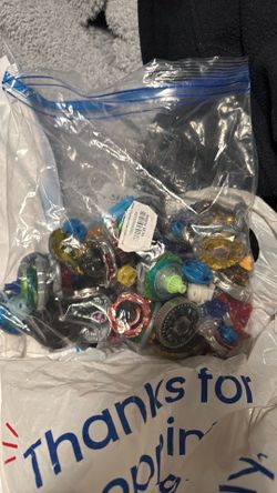 Full pack of 31 beyblades