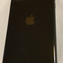 phone 11 Fully Unlocked / Liberado 88% Battery