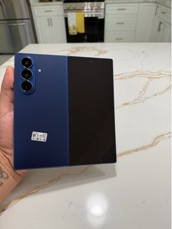 Samsung galaxy z fold 7 256GB unlocked