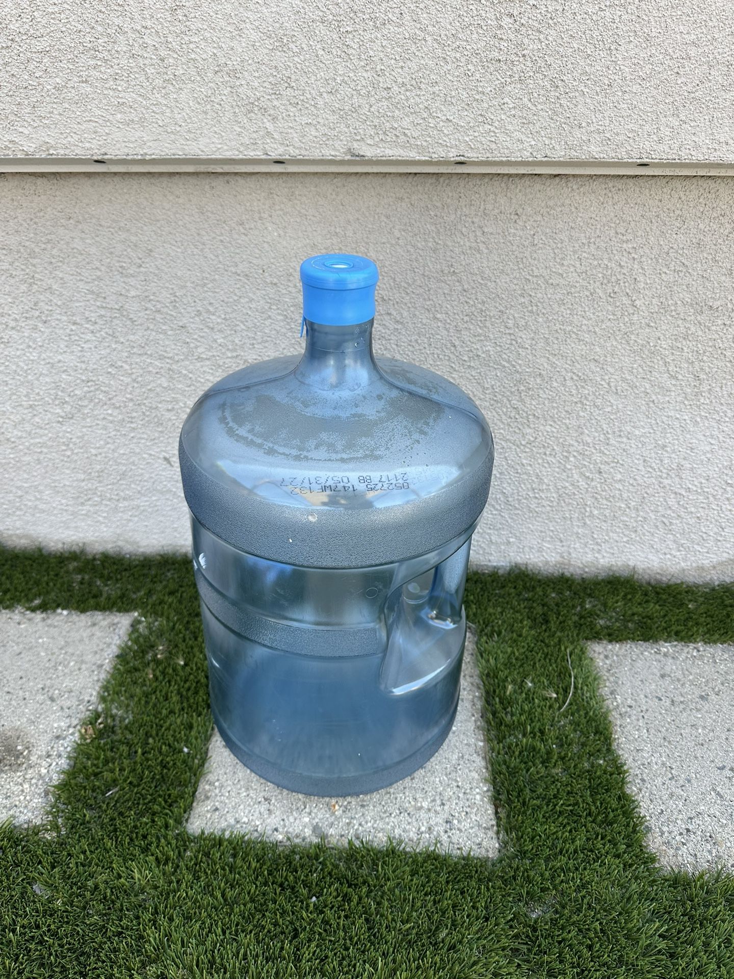 5 Gallon Water Jugs Bottles