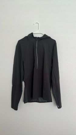 Men’s Lululemon Windbreaker S/M