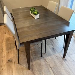 Bassett Furniture Extendable Dinner Table (Washed Grey Finish)