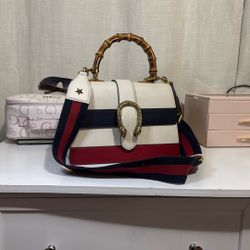 Gucci Hand Bag Original With Certificación And With Receipt 
