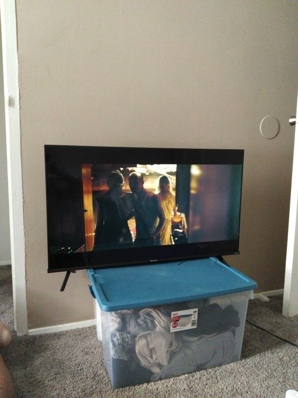 40 Inch Hisense Tv