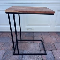Side Table/C Table