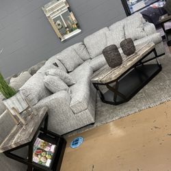 Small 3Pc Sectional 