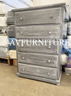 Solid Wood 5 Drawer Chest