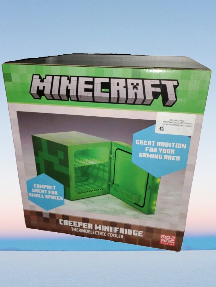 Minecraft Green Creeper 9 Can Mini Fridge