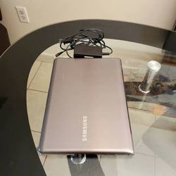 Samsung Chrome Touchscreen Laptop