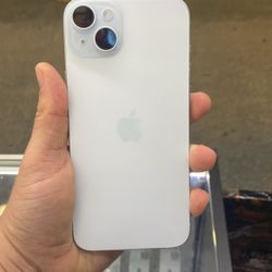 iPhone 15 Plus 128GB Unlocks 