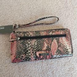 Kenneth Cole Wristlet NEW