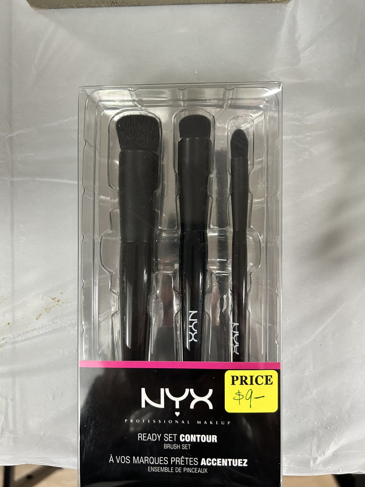 NYX Makeup - 3 Contour Brushes