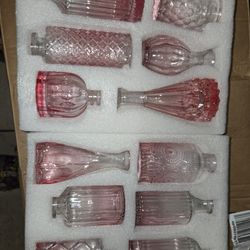 Pink Glass Bud Vases Set of 12, Mini Flower Vase for Centerpieces, Small Vases in Bulk for Wedding Decorations, Vintage Vase for Table, Home Décor