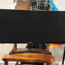 29" 21:9 UltraWide Full HD IPS Display