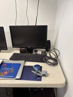 COMPUTER MONITOR KEYBOARD A D MOUSE