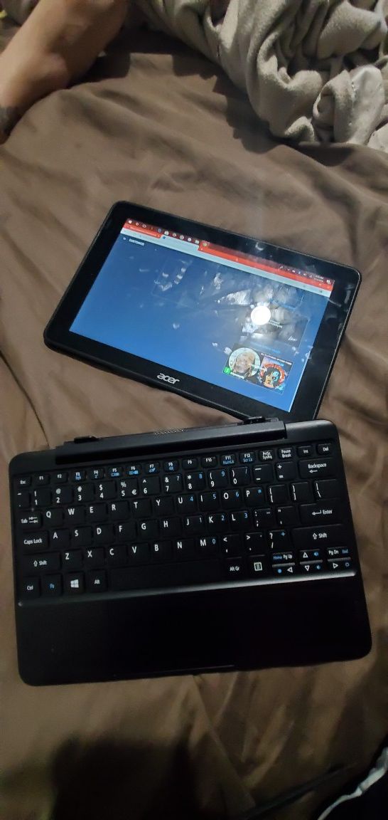 Acer LAPTOP/TABLET