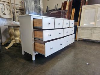 Hemnes Dresser