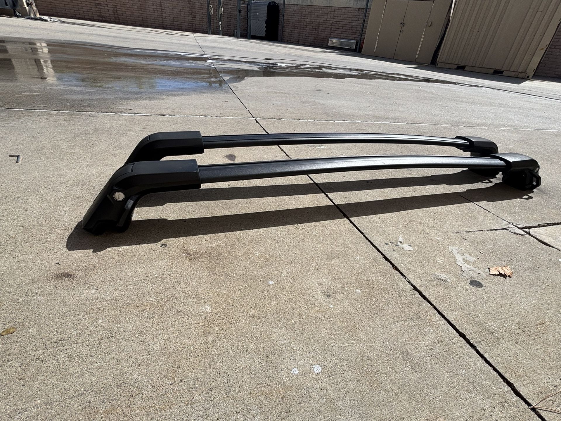 2021-2025 GMC Yukon/ Chevrolet Tahoe Roof Rack Crossbars Lockable