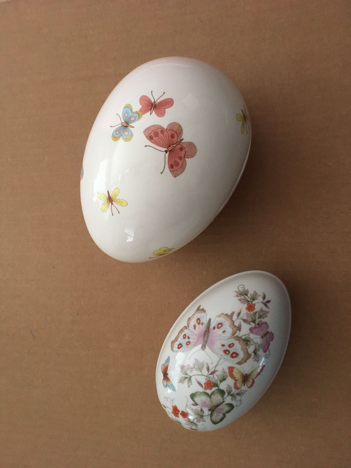 Fitz and Floyd porcelain egg
