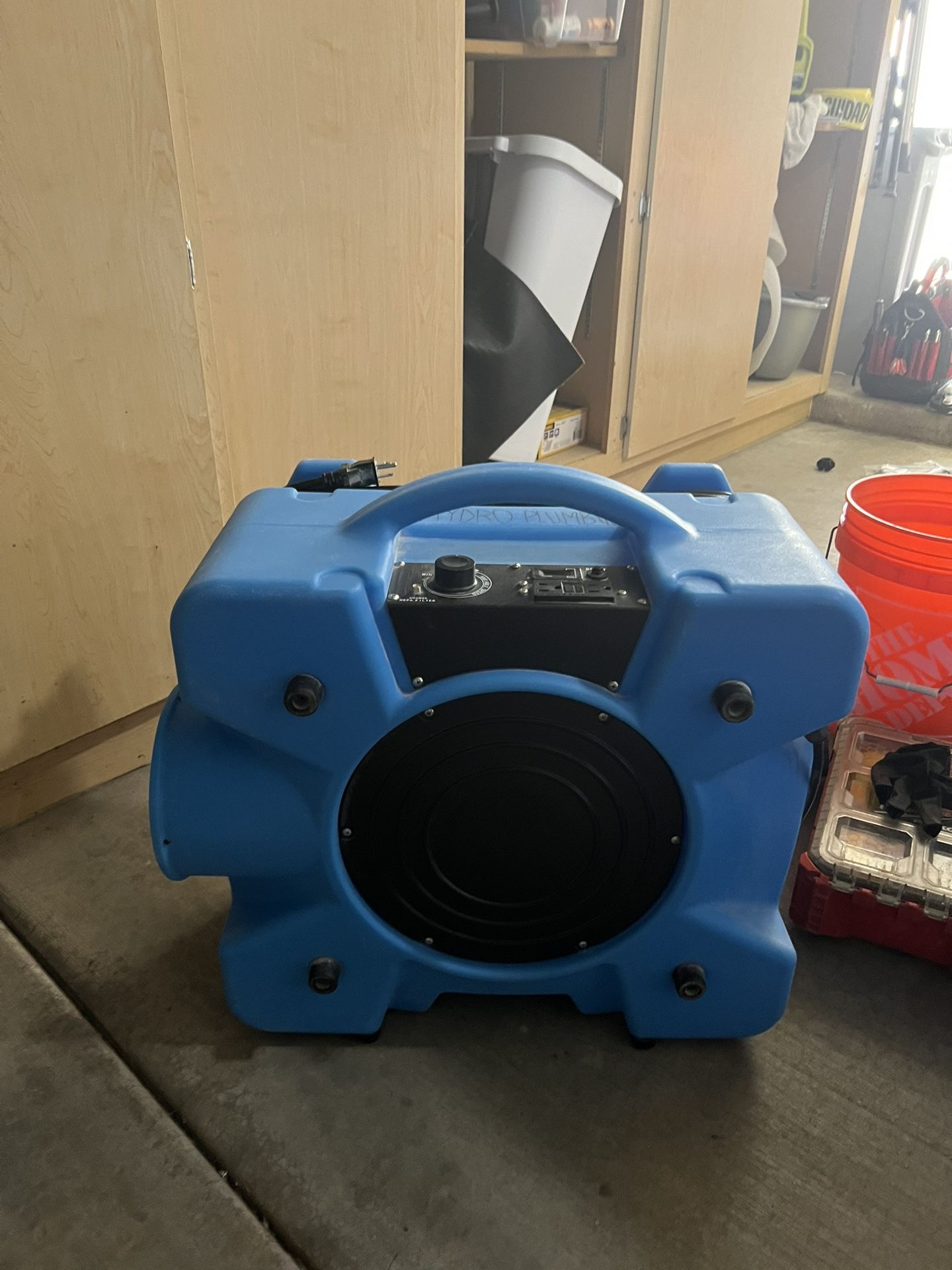 BlueDri Air Shield 550 HEPA Air Scrubber, Water Damage Restoration Equipment Air Purifier, Covers 1400 Sq. Ft, Daisy Chain Capable, For Commercial Use