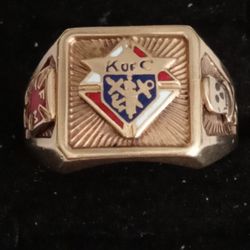 10 K Gold Ring 13.4 Grams