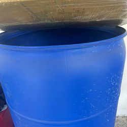 50 gallon large water bucket