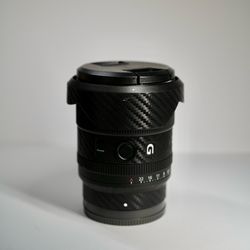 SONY FE 20mm f/1.8 G Lens E-mount