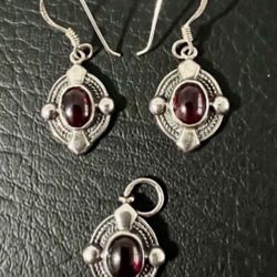 Vintage boma 925 sterling silver jewelry set drop earrings pendant In great condition  Marked BOMA 925 