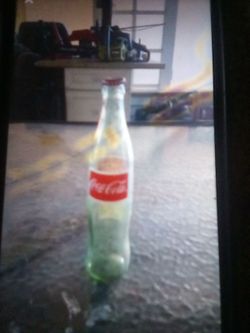 VINTAGE COCA COLA GLASS BOTTLE WITH CAP