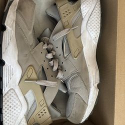 Nike Air Max Tana’s