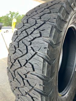 275/65/20” BF GOODRICH, Like New
