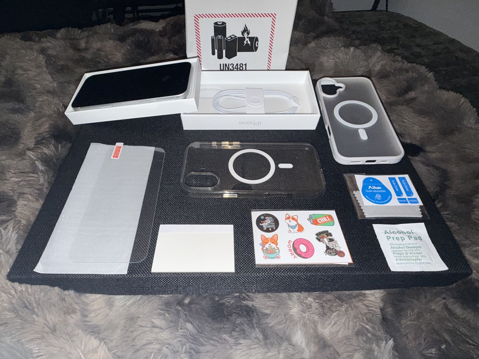 Unlocked Apple iPhone 16 Plus – 256GB – White – Gently Used – $900.00