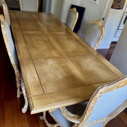 Dining Room Table 