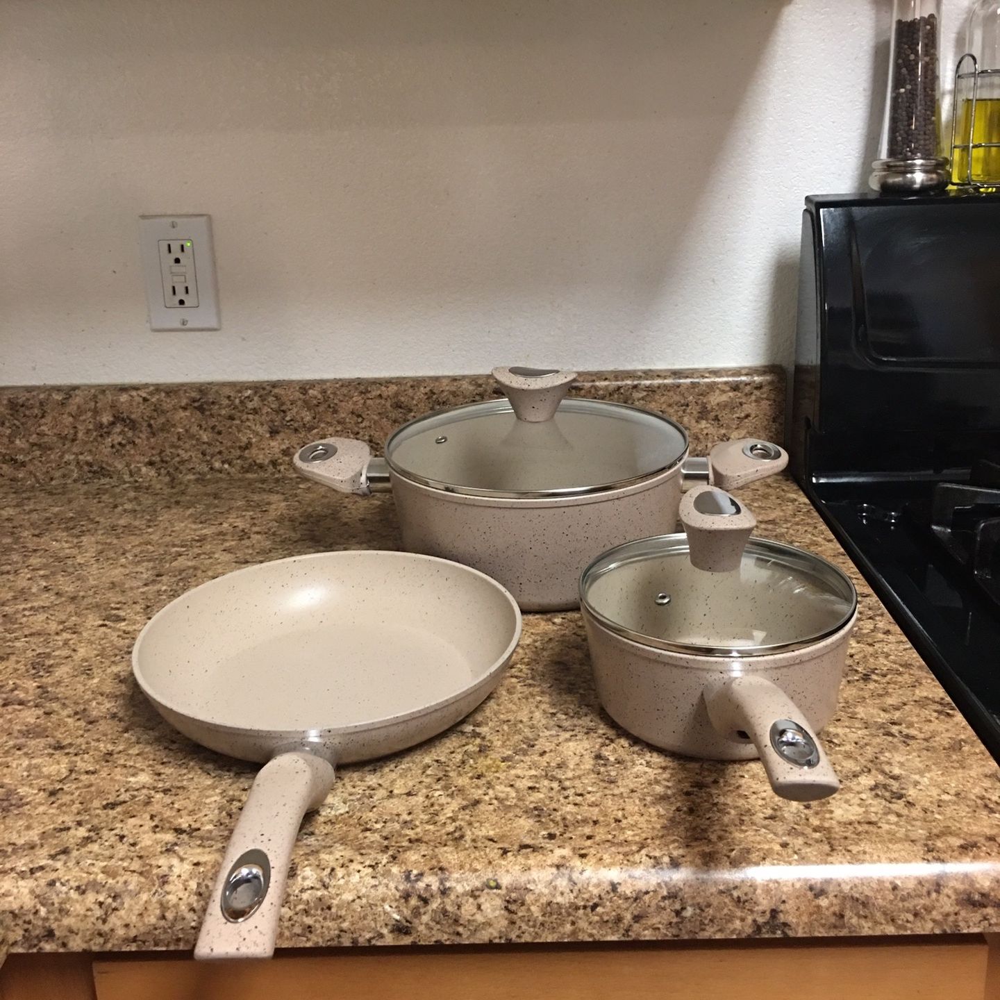 Tasty 30 PC non stick ceramic cookware set for Sale in Charlotte, NC -  OfferUp