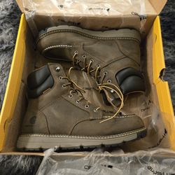 Mens Carhart Waterbroof Boot. New Size 10