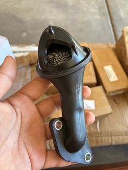 Engine oil tube
