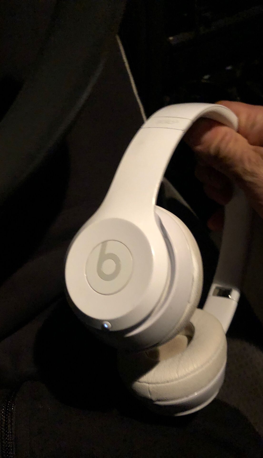 beats solo 3 , trade for airpods ?