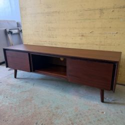 Article Seno 63" Low Media Unit