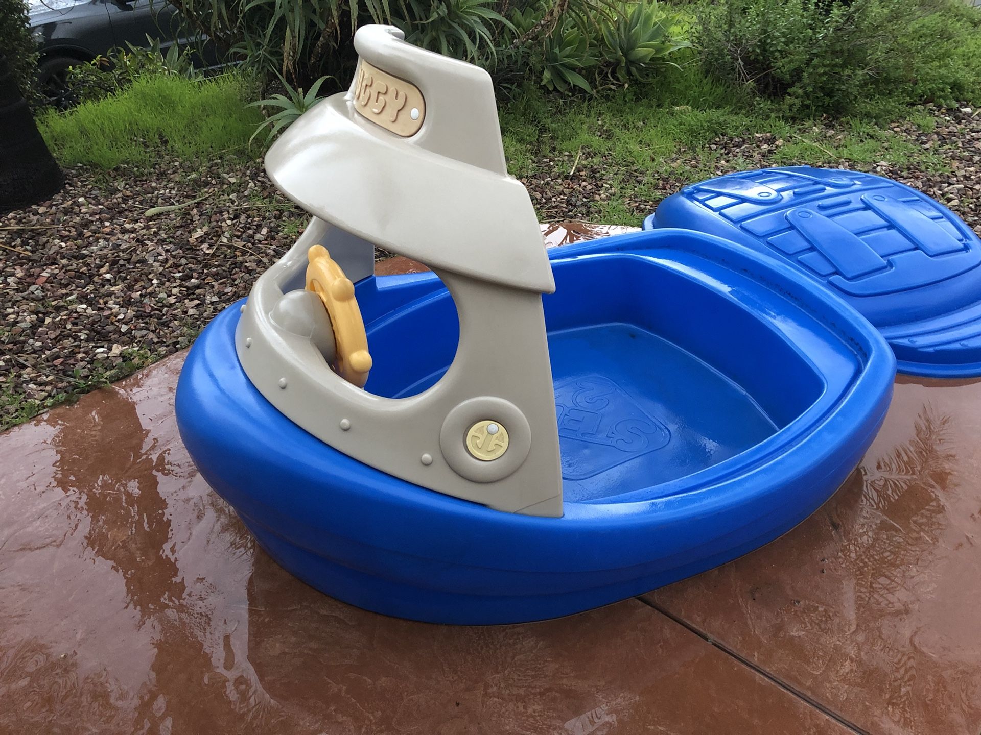 Step2 tuggy the boat sandbox toddler kids swimming pool