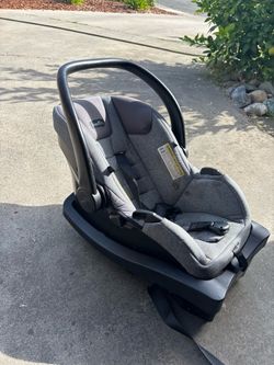 Evenflo Car seat