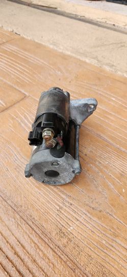 2004-2006 Toyota Camry 2.4 liter engine starter