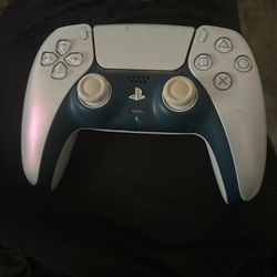 Play Station 5 Controller